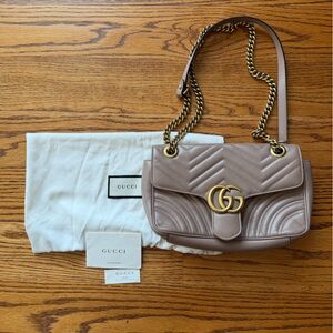 Gucci Shoulder Bag in Taupe with Gold Hardware